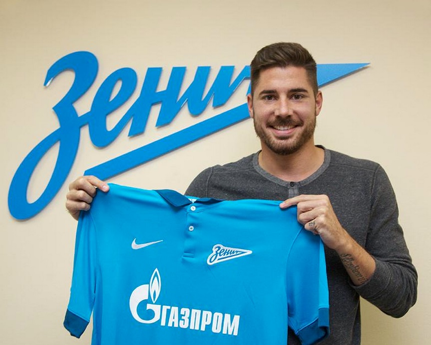 Хави Гарсия продолжит карьеру в «Зените»