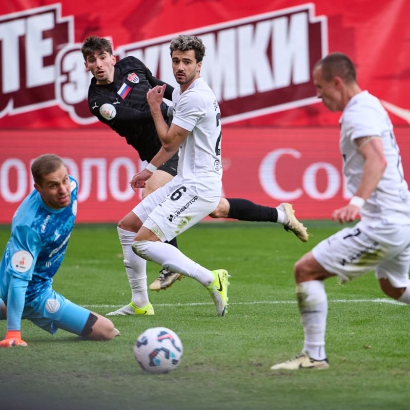 «Химки» и «Акрон» сыграли вничью