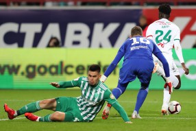 Локомотив 2:0 Ахмат