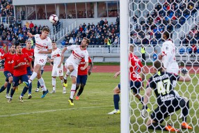 Енисей 2:3 Спартак