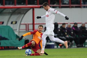 Локомотив 2:0 Галатасарай
