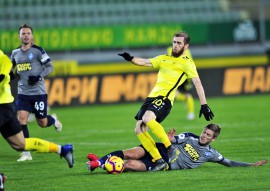 Анжи 0:2 Крылья Советов