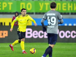 Анжи 0:2 Крылья Советов