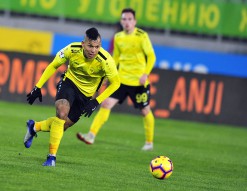 Анжи 0:2 Крылья Советов