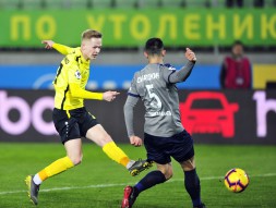 Анжи 0:2 Крылья Советов
