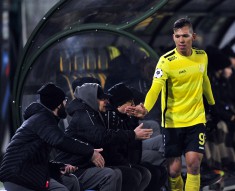 Анжи 0:2 Крылья Советов