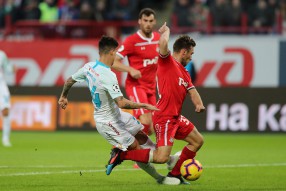 Локомотив 1:1 Зенит