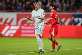 Локомотив 1:1 Зенит