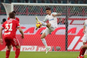Локомотив 1:1 Зенит