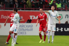 Локомотив 1:1 Зенит