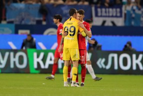 Локомотив 1:1 Зенит