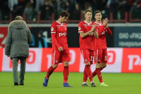 Локомотив 1:1 Зенит