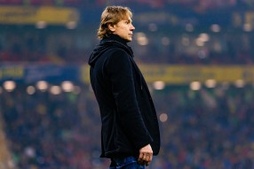 Валерий Карпин