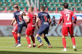 Локомотив 2:1 Енисей