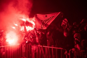 Болельщики встретили чемпионов РПЛ в Пулково