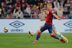 Евгений Луценко, Хёрдур Бьёргвин Магнуссон