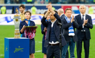 Церемония вручения  «Зениту» Кубка чемпионов Росси ...