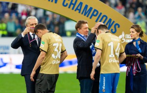 Церемония вручения  «Зениту» Кубка чемпионов Росси ...