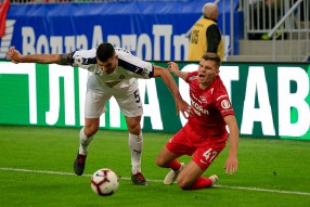 Роман Зобнин