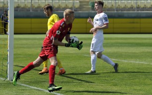 Анжи 0:2 Урал