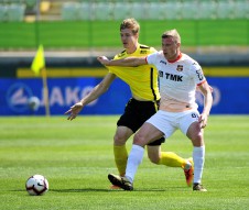 Анжи 0:2 Урал