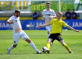 Анжи 0:2 Урал