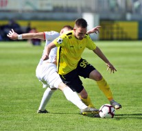 Анжи 0:2 Урал