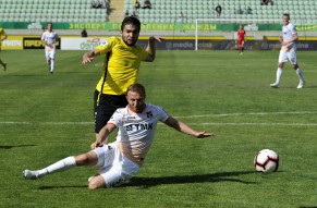 Анжи 0:2 Урал