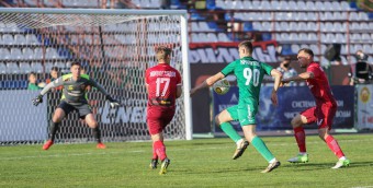 Томь 1:0 Уфа