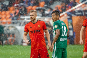 Андрес Понсе, Рафал Августиняк