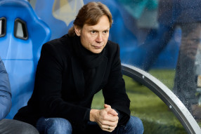 Валерий Карпин
