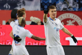 Роман Нойштедтер