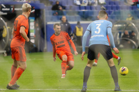 Крылья Советов 2:3 Урал