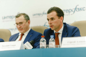 Подписание контракта с титульным партнёром Тинькоф ...