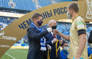 Церемония награждения «Зенита» золотыми медалями и ...