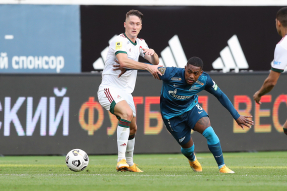 Локомотив 0:0 Зенит