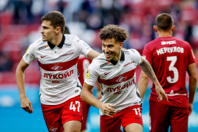 Роман Зобнин, Джордан Ларссон
