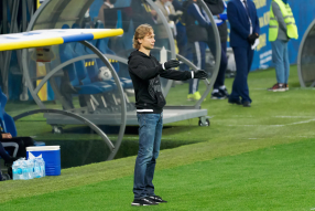Валерий Карпин