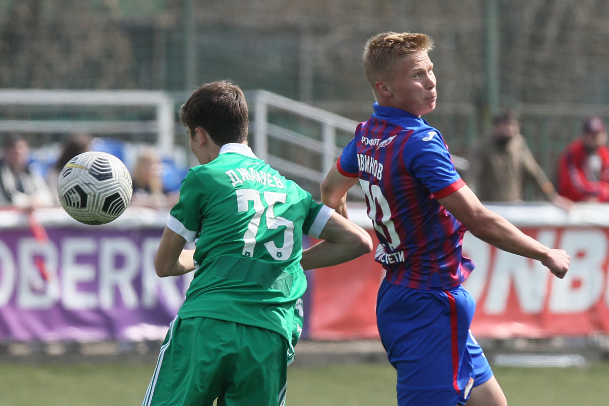 Андрей Савинов