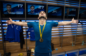 Церемония вручения «Зениту» трофея чемпионов РПЛ
