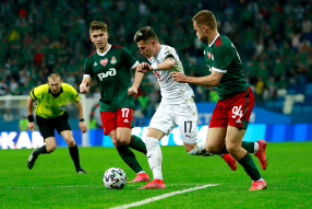 Локомотив 3:1 Крылья Советов