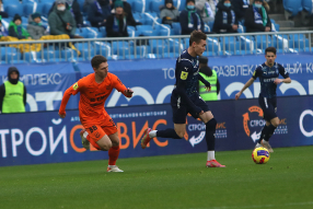 Кирилл Колесниченко, Роман Ежов
