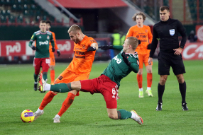 Дмитрий Баринов, Рафал Августиняк