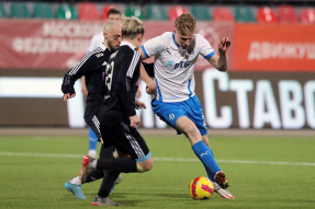 Динамо-м 0:3 Амкал