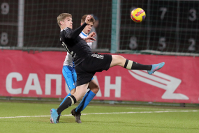 Динамо-м 0:3 Амкал