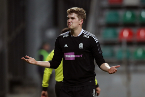 Динамо-м 0:3 Амкал