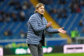 Валерий Карпин