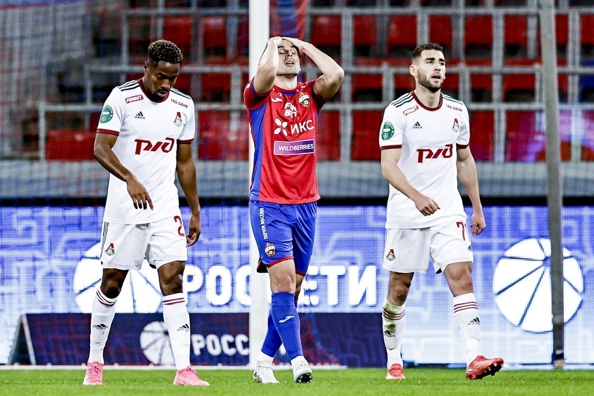 Наир Тикнизян, Франсуа Камано, Милан Гайич