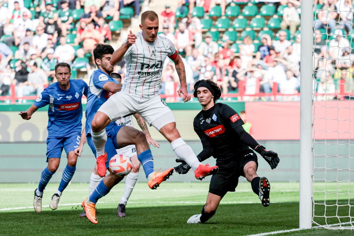 Дмитрий Баринов, Давид Волк
