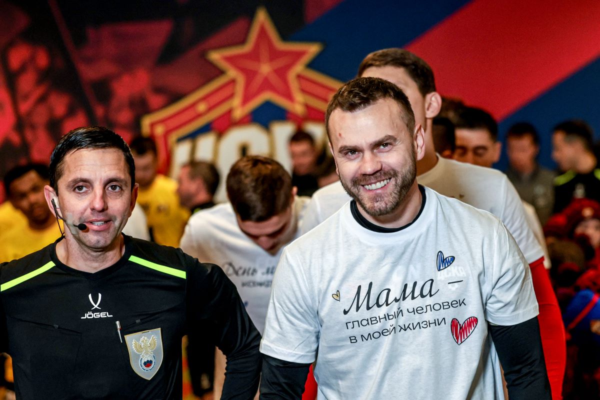 Игорь Акинфеев, Павел Кукуян